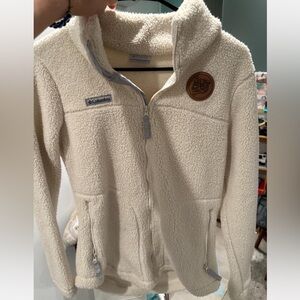 COLUMBIA SPORTSWEAR JACKET • Cream / White Sherpa Fleece Jacket